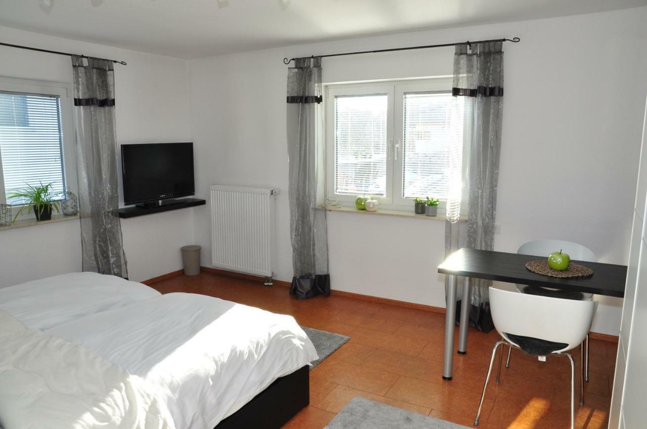 N37 -Modern Eingerichtete Zimmer In Ruhiger Lage Aldingen  Экстерьер фото